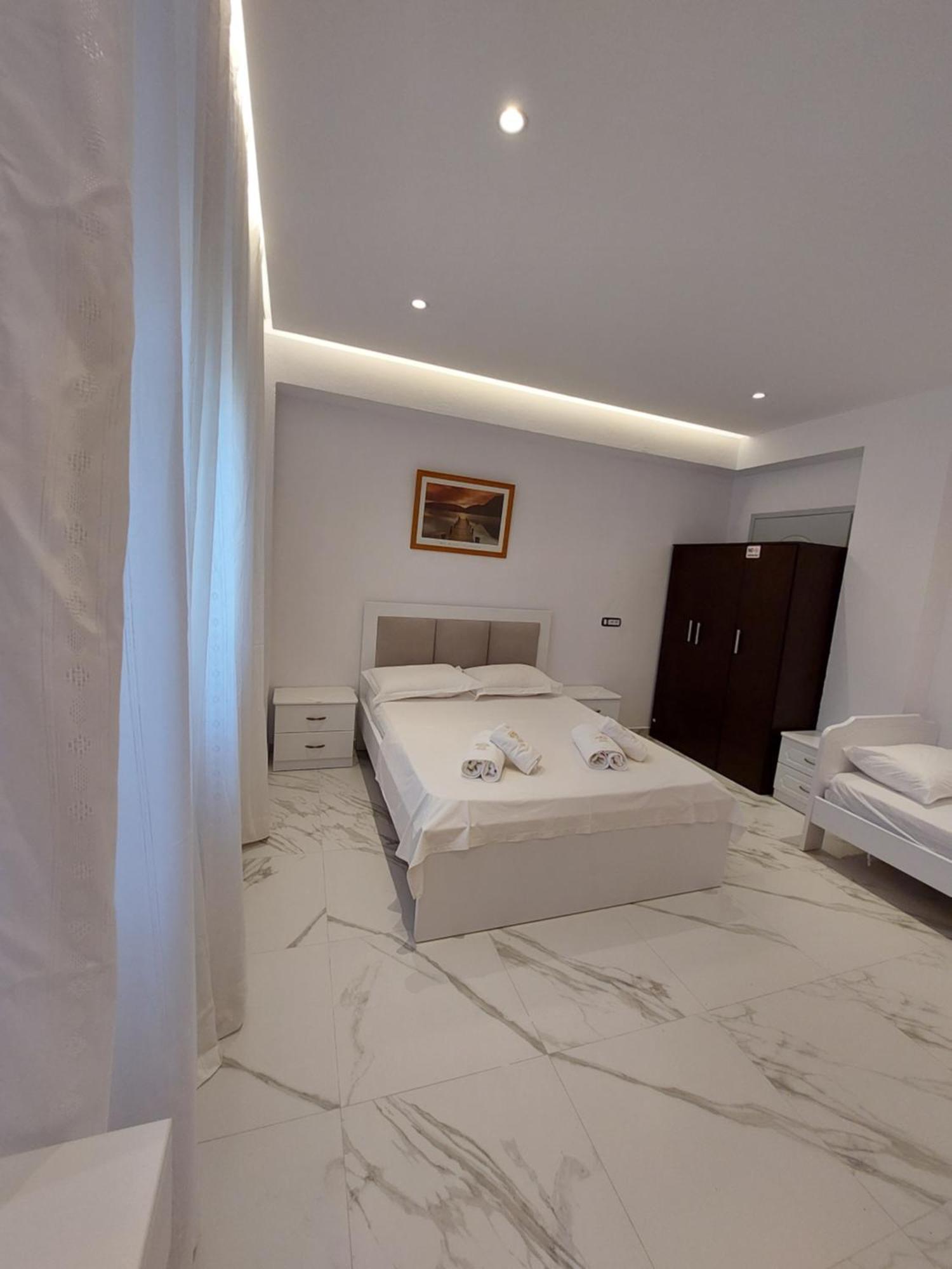 Villa-Leandro Ksamil Luaran gambar