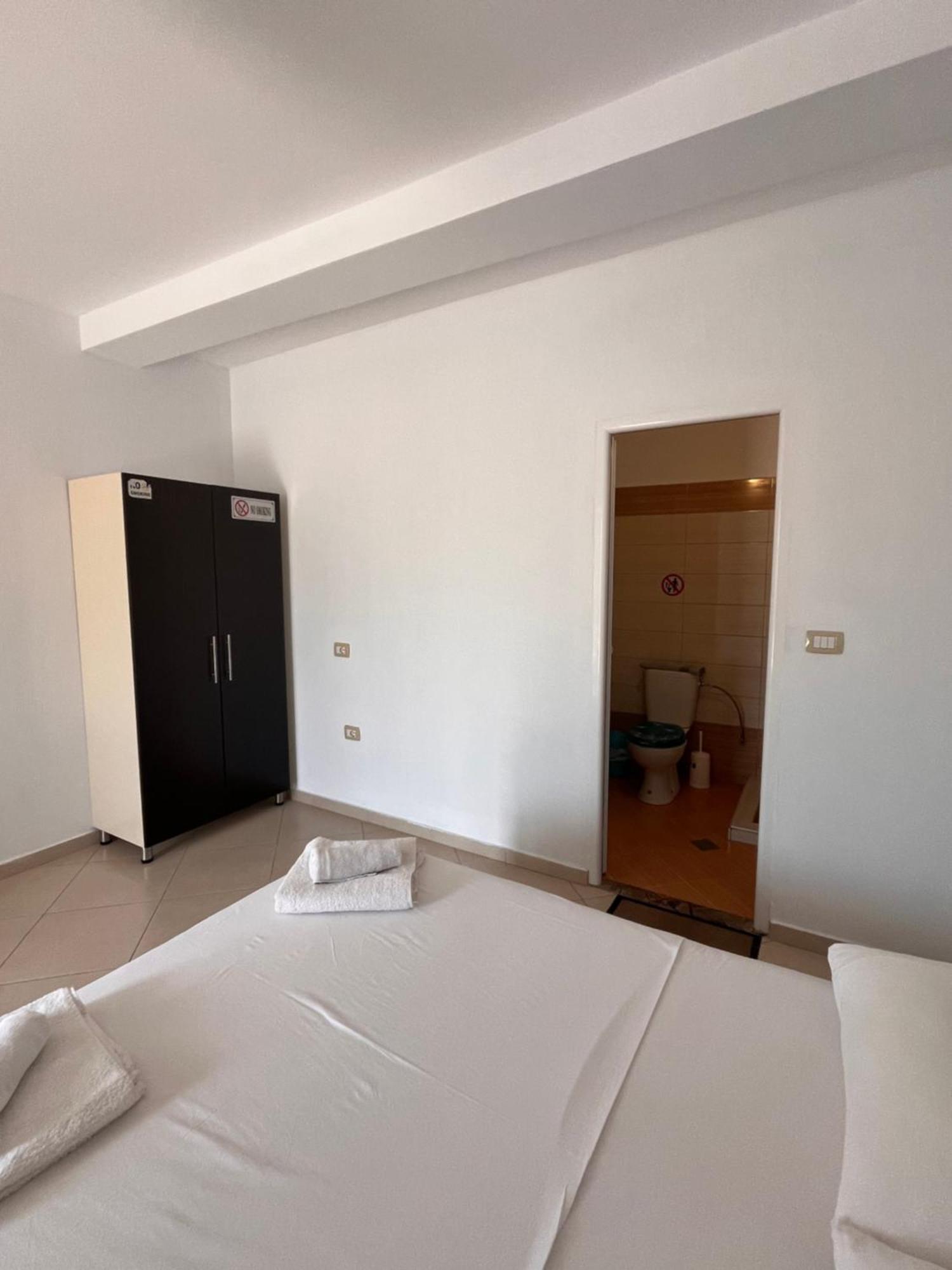 Villa-Leandro Ksamil Luaran gambar